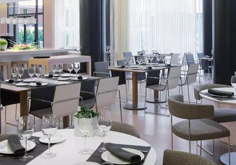 Fotos del hotel Doubletree By Hilton Girona:  21