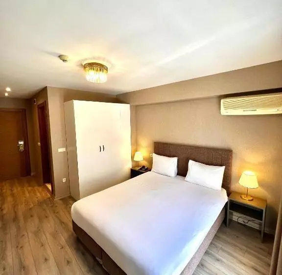 Fotos del hotel Flower Palace:  17