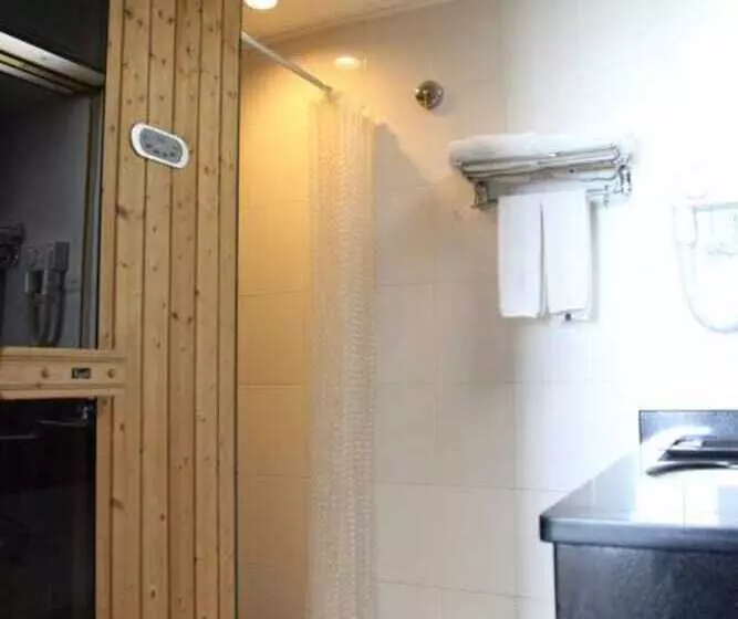 Fotos del hotel Lifu   Huang Pu Road Run Du:  10