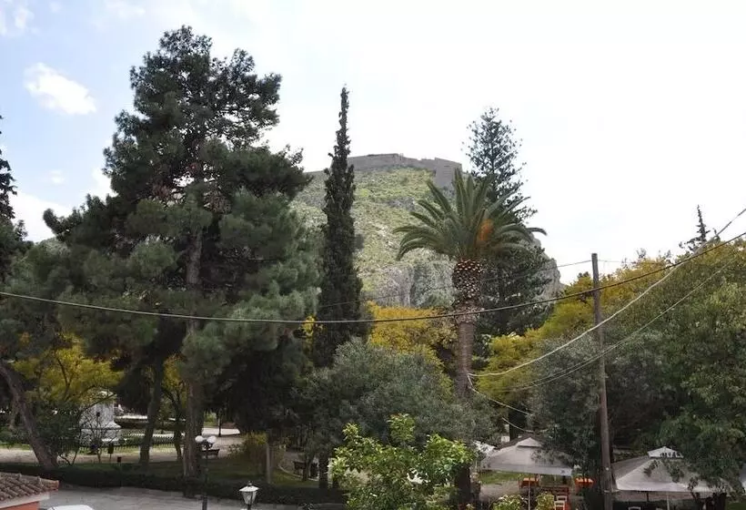 Fotos del hotel Nafsimedon Hotel:  6