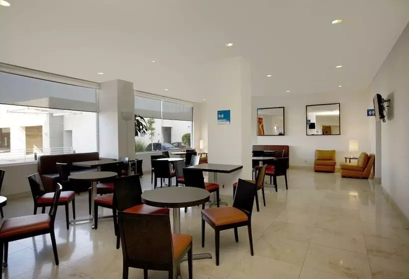 Fotos del hotel One Aguascalientes Sur:  9