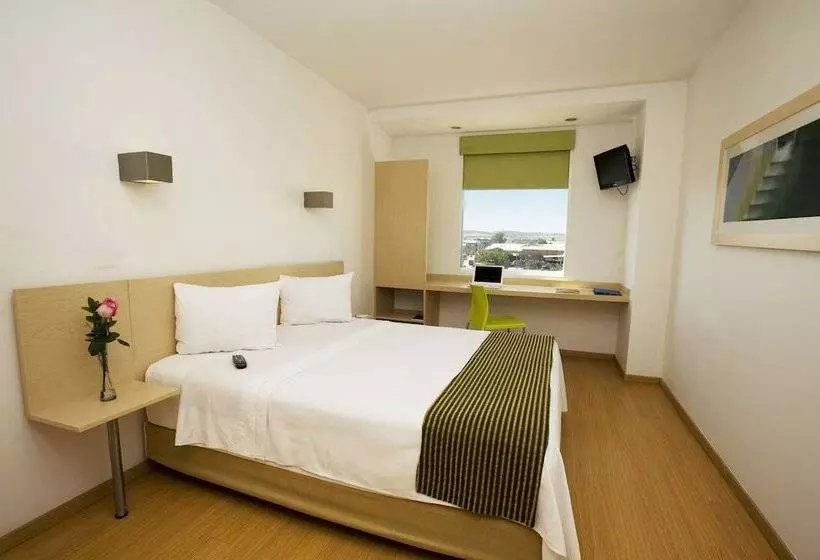 Fotos del hotel One Aguascalientes Sur:  21