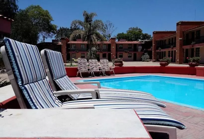 Fotos del hotel Villas Del Sol  & Bungalows:  2