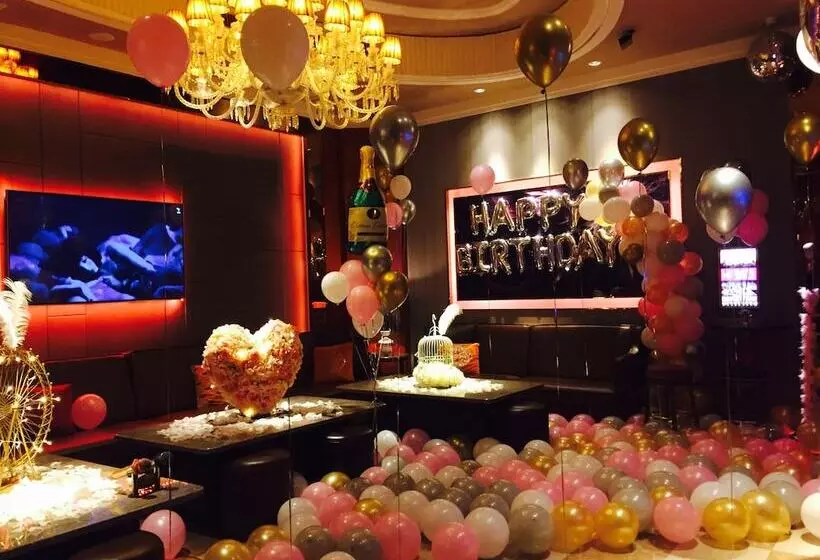 Fotos del hotel Zhuhai Charming Holiday:  25