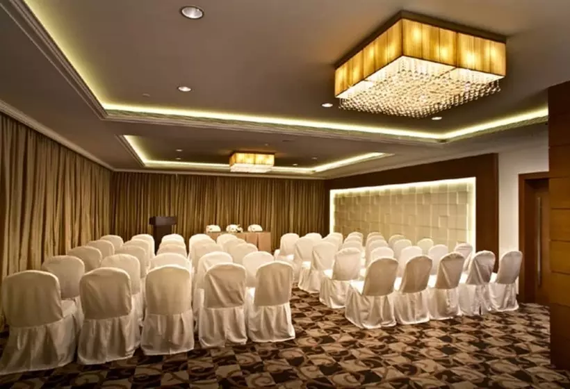 Fotos del hotel Adarsh Hamilton:  12