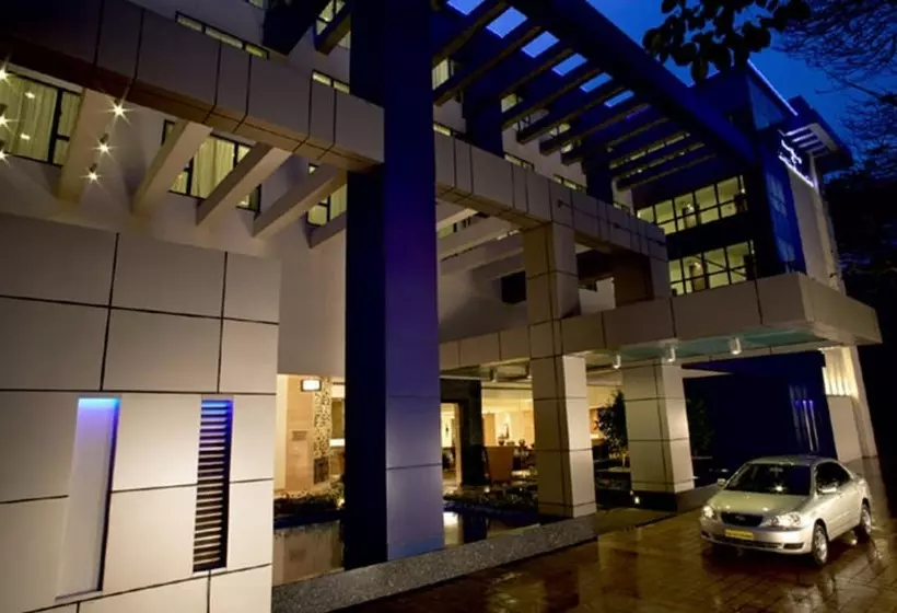 Fotos del hotel Adarsh Hamilton:  8