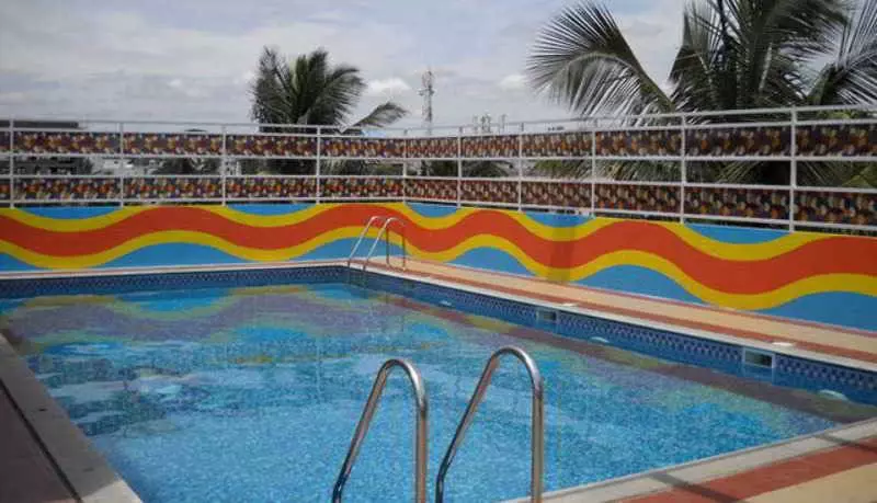 Fotos del hotel Golden Metro:  3