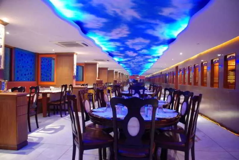 Fotos del hotel Golden Metro:  6