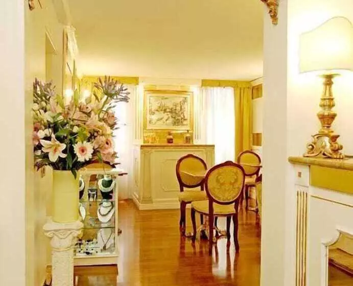 Fotos del hotel Hotel Noemi:  15