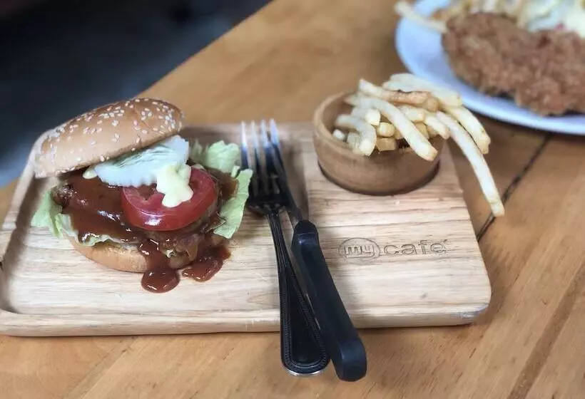 Fotos del hotel Ten Stars Inn:  25