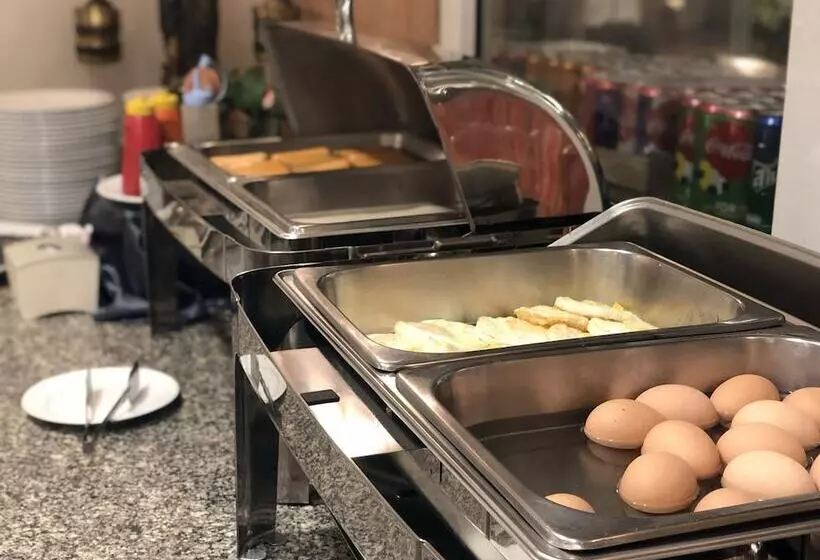 Fotos del hotel Ten Stars Inn:  21