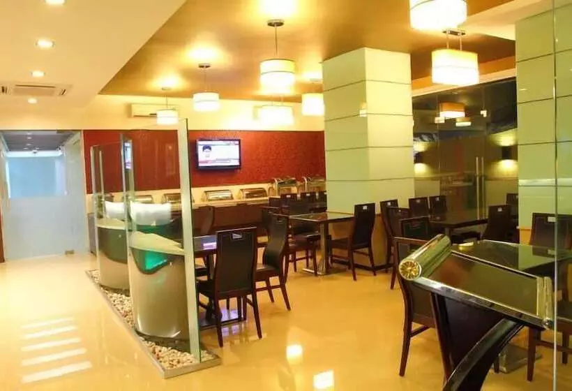 Fotos del hotel Collection O 30016 Citiotel Shivajinagar:  14