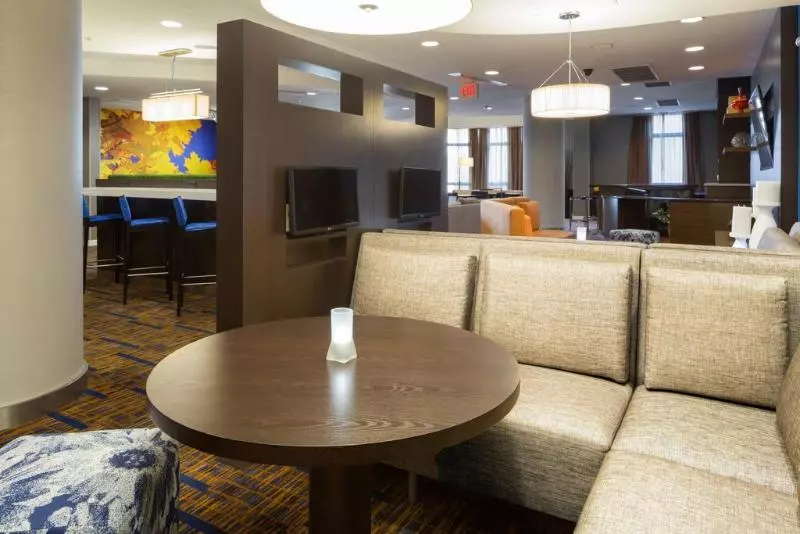 Fotos del hotel Courtyard By Marriott Houston Galleria:  17