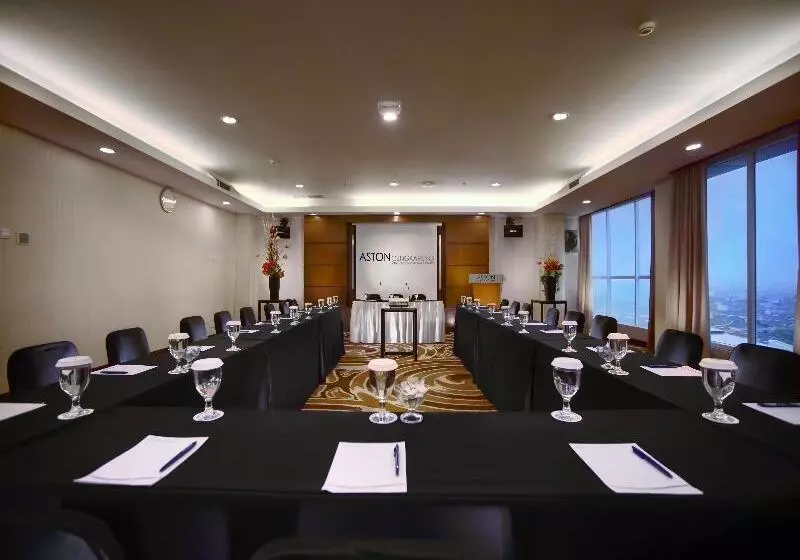 Fotos del hotel Royal Palm Hotel & Conference Center Cengkareng:  12