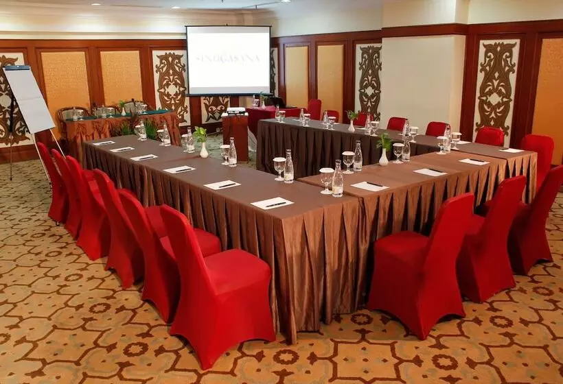 Fotos del hotel Singgasana Hotel Makassar:  4