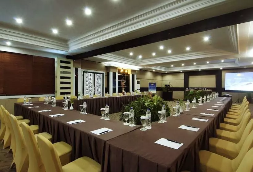 Fotos del hotel Singgasana Hotel Makassar:  14