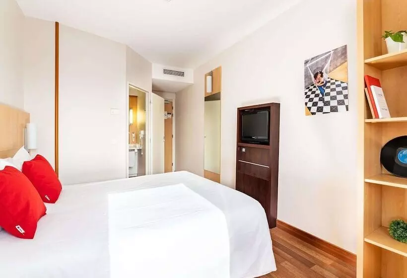 Fotos del hotel Ibis  Plzeň:  14