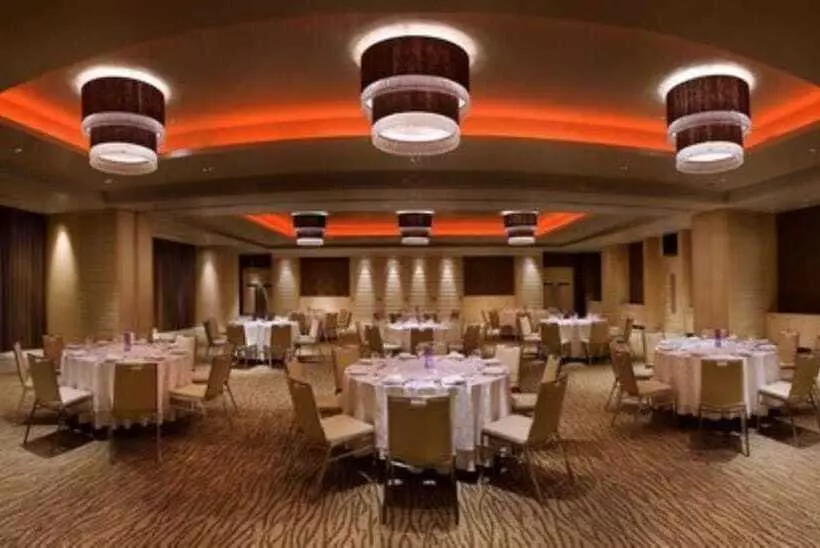 Fotos del hotel The Raintree, Anna Salai:  22