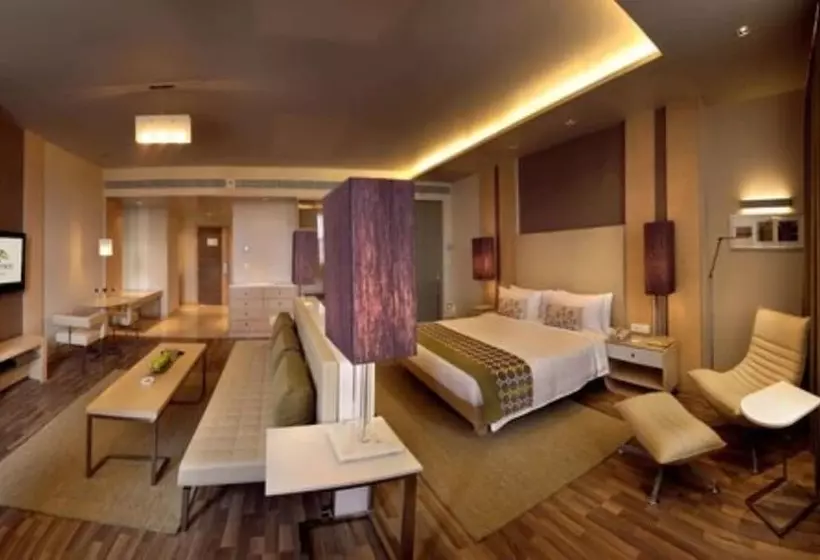 Fotos del hotel The Raintree, Anna Salai:  19