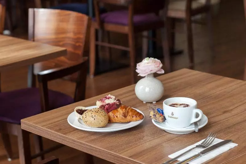 Fotos del hotel Premier Inn Dresden City (Zentrum):  11