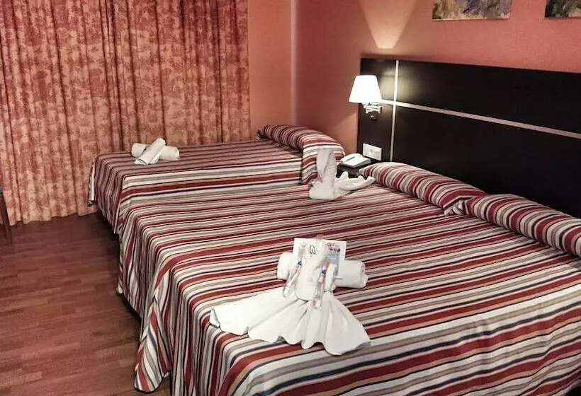 Fotos del hotel Monterrey Costa:  11