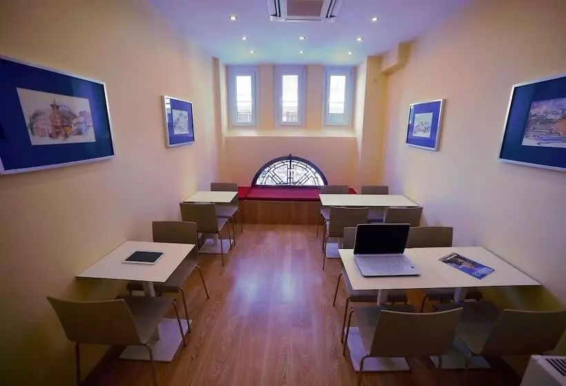 Fotos del hotel Orestias Kastorias:  6