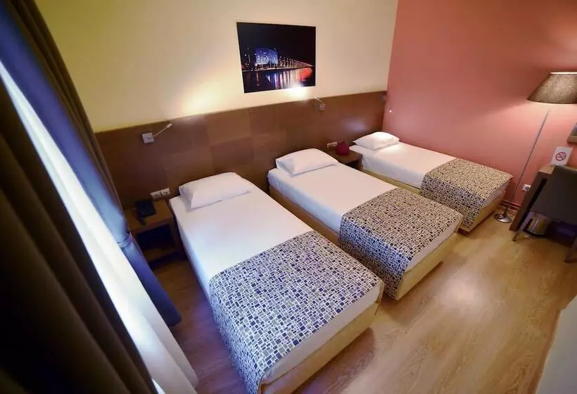 Fotos del hotel Orestias Kastorias:  2