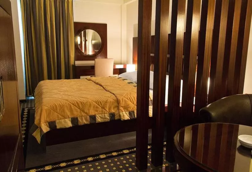 Fotos del hotel Atina:  14