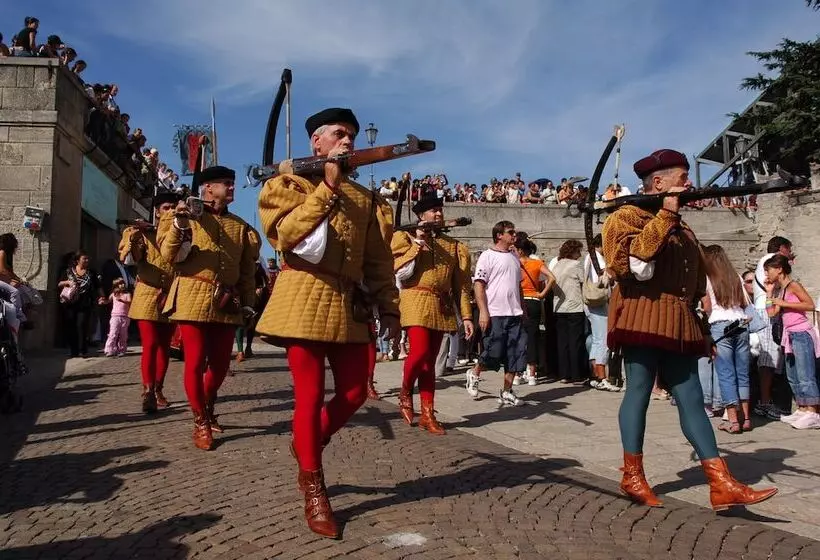 Fotos del hotel Garden Village San Marino:  3