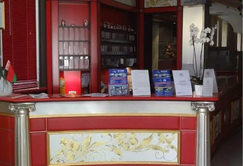 Fotos del hotel In:  24