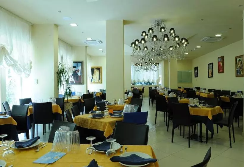 Fotos del hotel In:  10