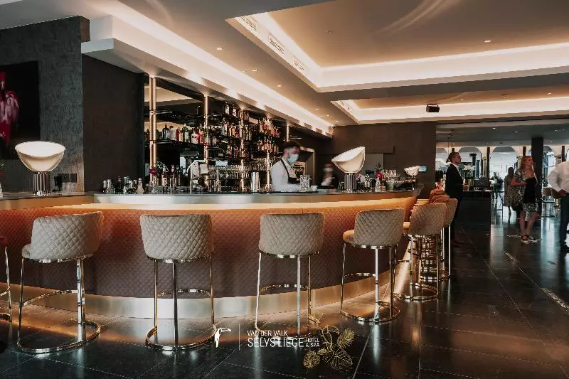 Fotos del hotel Van Der Valk Sélys Liège  & Spa:  12