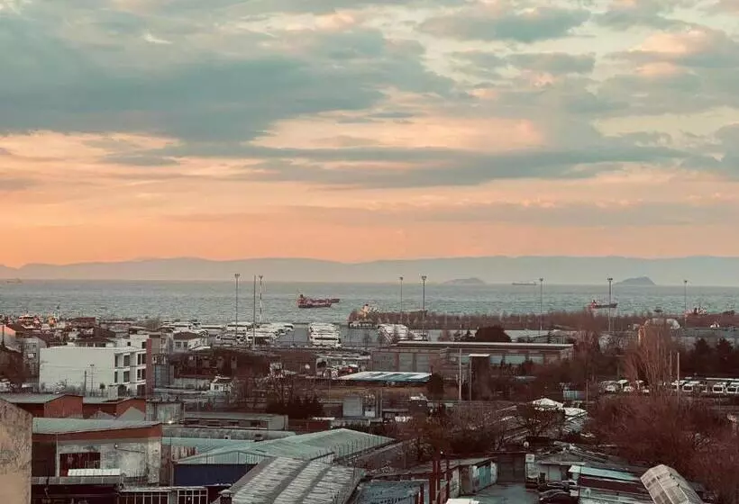 Fotos del hotel Rougenoire:  12