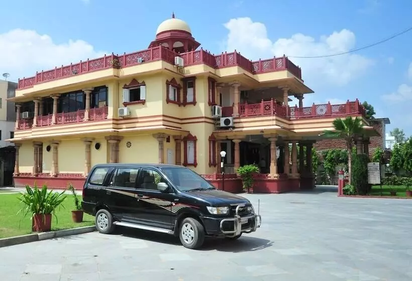 Fotos del hotel Hotel Siddhartha Palace:  6