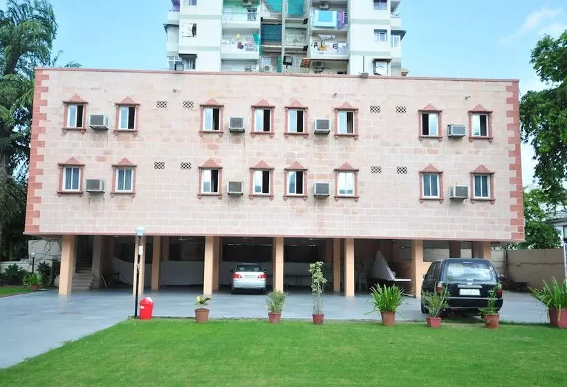 Hotel Siddhartha Palace