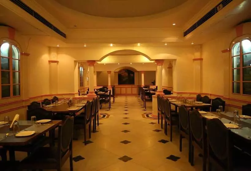 Fotos del hotel Hotel Siddhartha Palace:  5