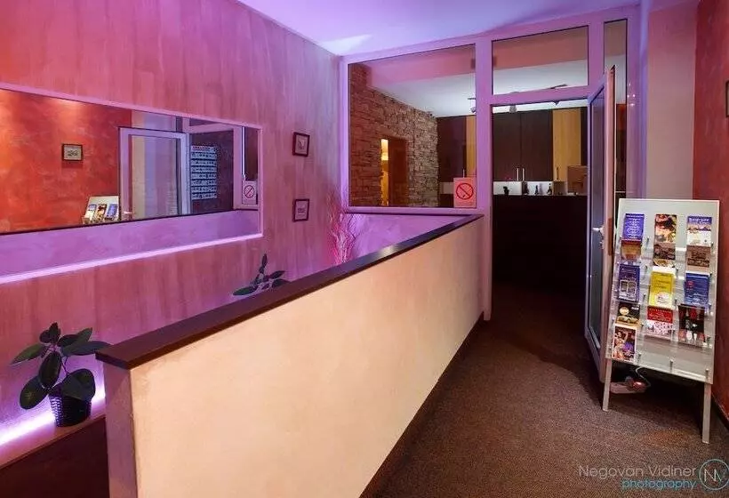 Fotos del hotel Vila Senjak B&b:  2