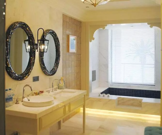 Fotos del hotel Huaqing Aegean Inter Hot Spring Resort:  7