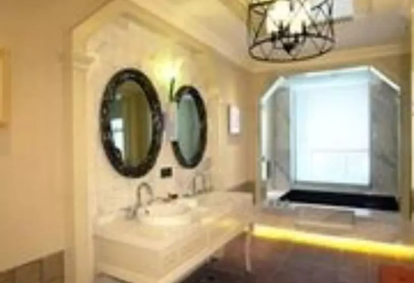 Fotos del hotel Huaqing Aegean Inter Hot Spring Resort:  2