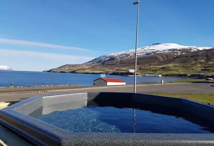 Fotos del hotel Grenivík Guesthouse:  18