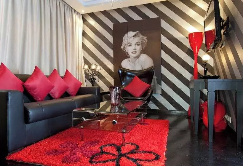 Fotos del hotel Art Palace Suites & Spa  Châteaux & Hôtels Collection:  22