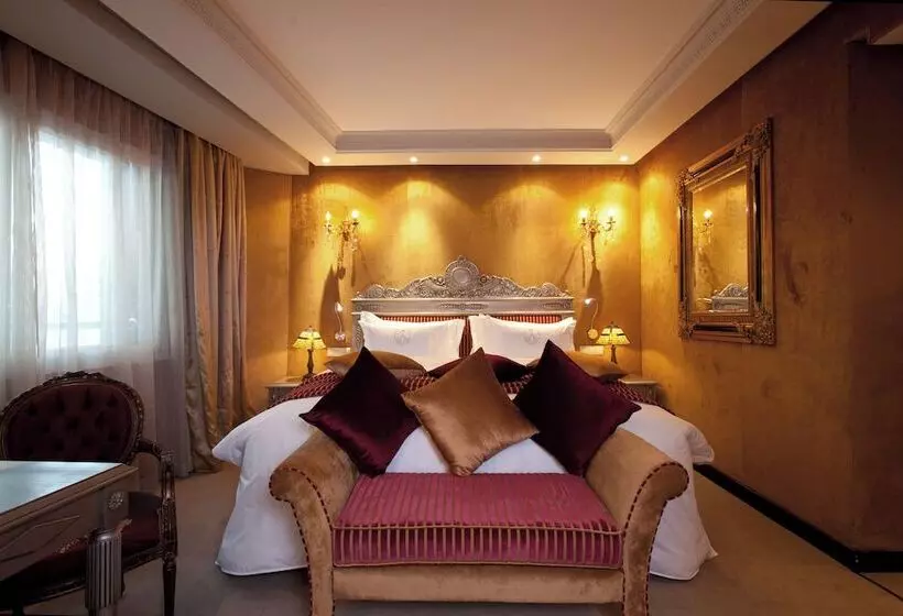 Fotos del hotel Art Palace Suites & Spa  Châteaux & Hôtels Collection:  8