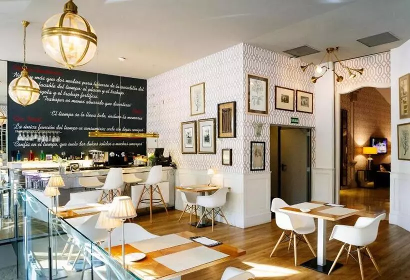 Fotos del hotel Petit Palace Savoy Alfonso Xii:  6