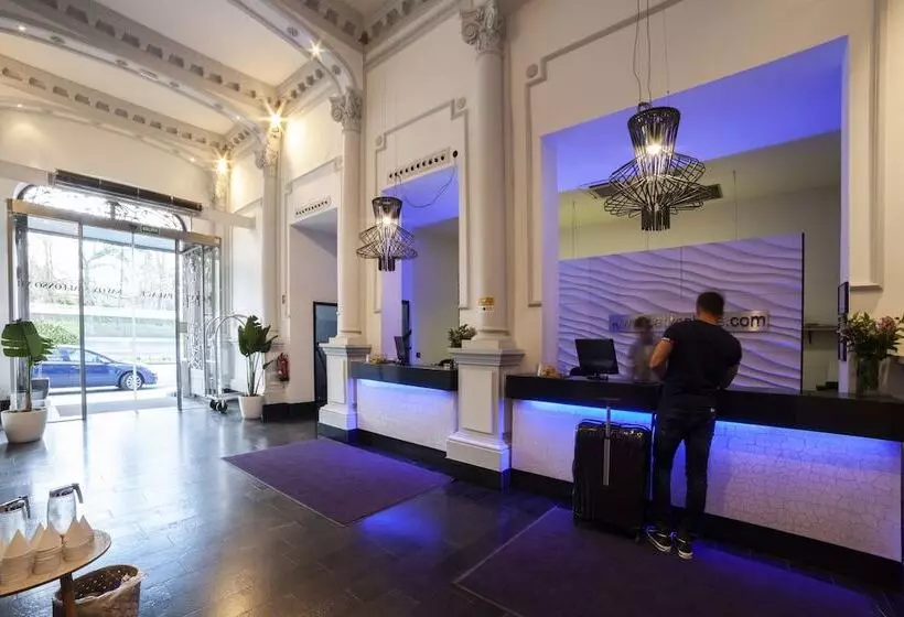 Fotos del hotel Petit Palace Savoy Alfonso Xii:  16