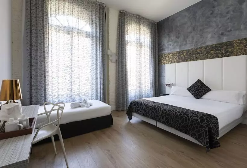 Fotos del hotel Petit Palace Savoy Alfonso Xii:  45
