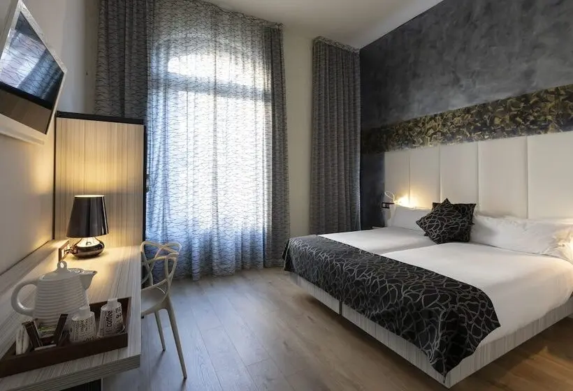 Fotos del hotel Petit Palace Savoy Alfonso Xii:  66