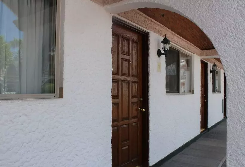 Fotos del hotel State Inn:  7