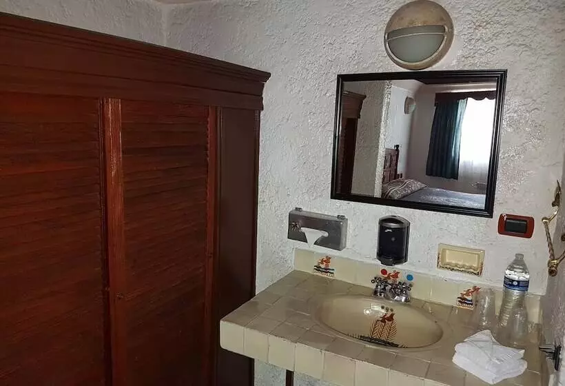 Fotos del hotel State Inn:  15