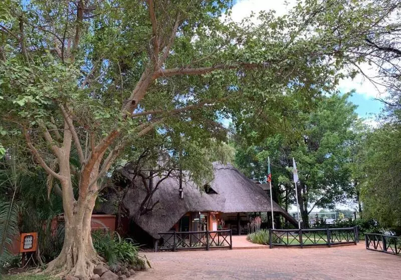 Fotos del hotel Victoria Falls Waterfront:  11