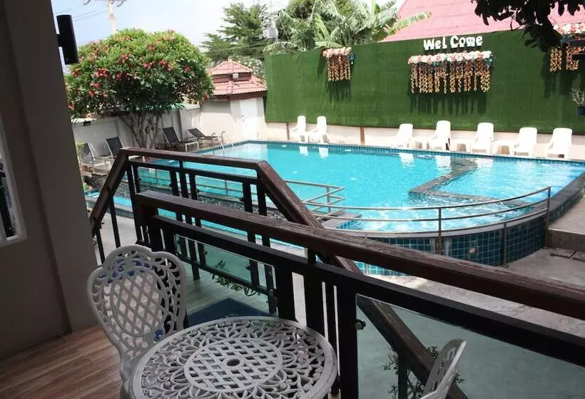 Fotos del hotel Bee Orchid Pool Villa:  16